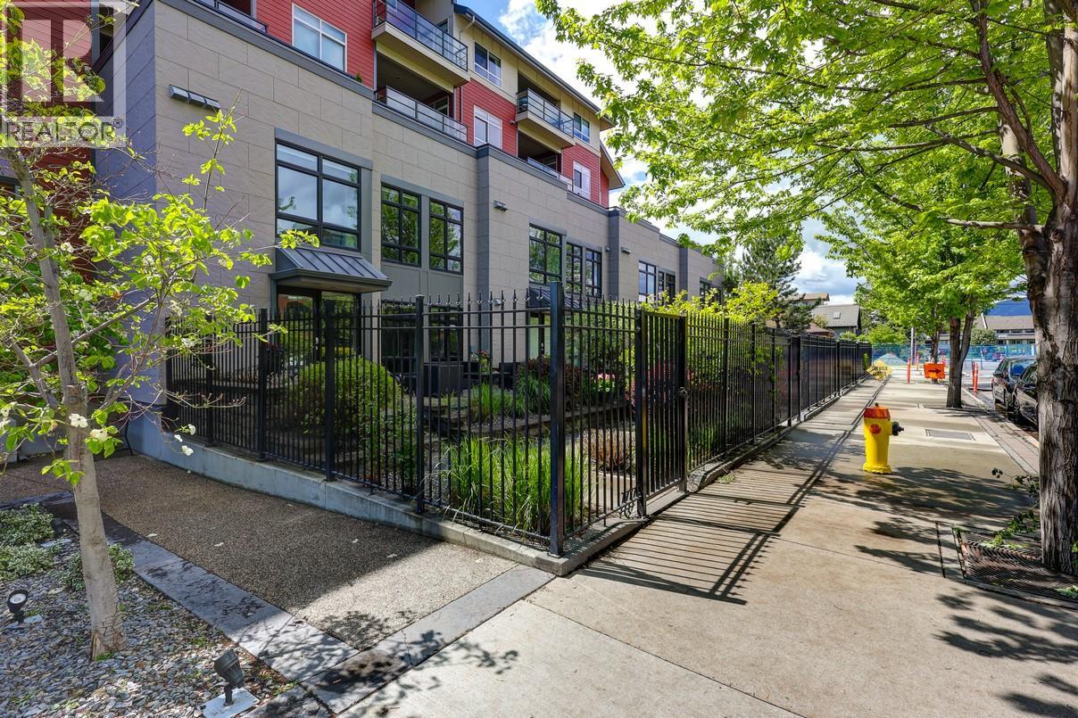111 457 West Avenue, Kelowna