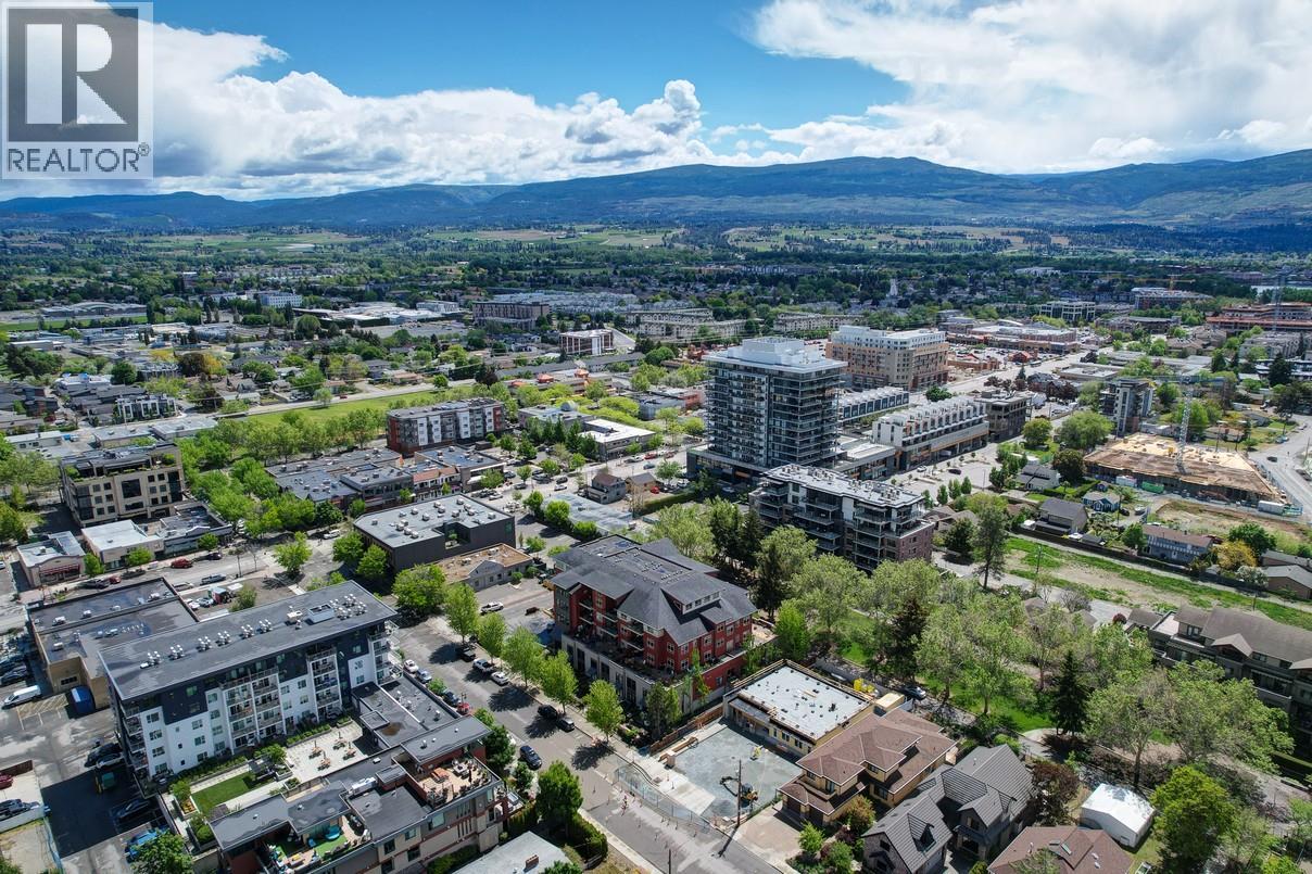 111 457 West Avenue, Kelowna