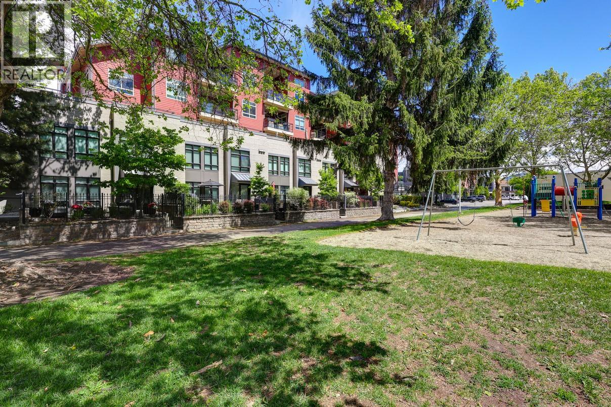 111 457 West Avenue, Kelowna