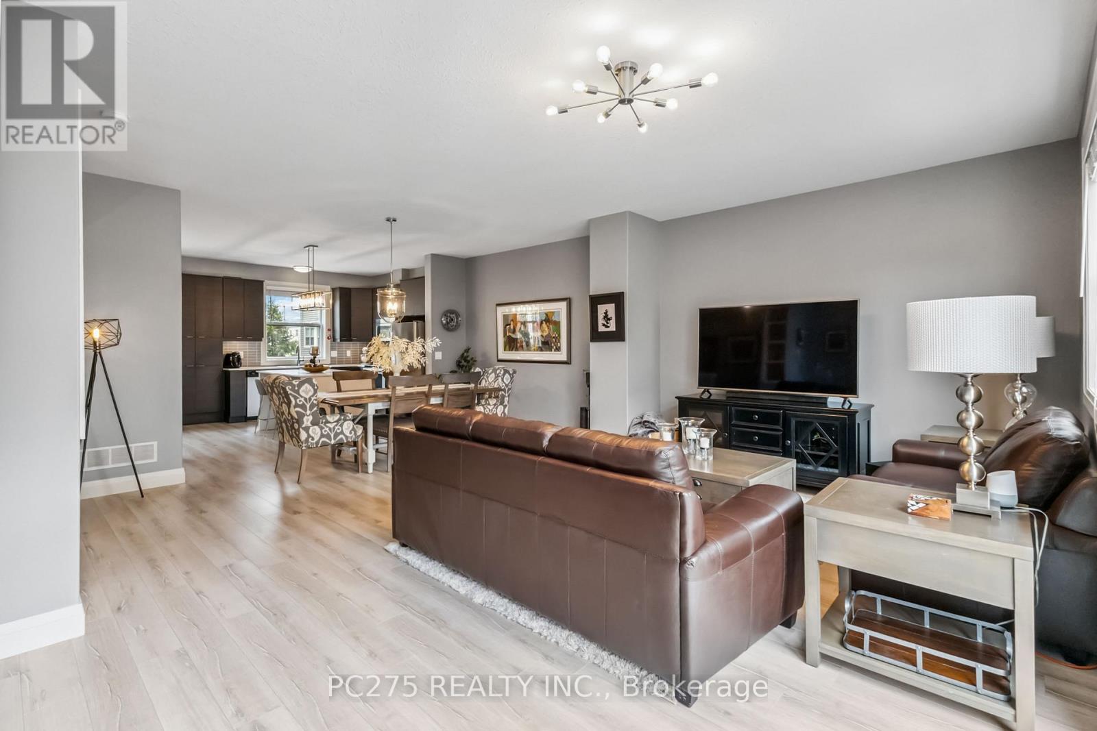 Photo 14 of 15 1040 Coronation Drive, London North ON