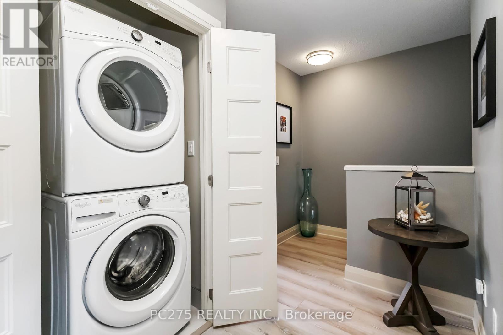 Photo 30 of 15 1040 Coronation Drive, London North ON
