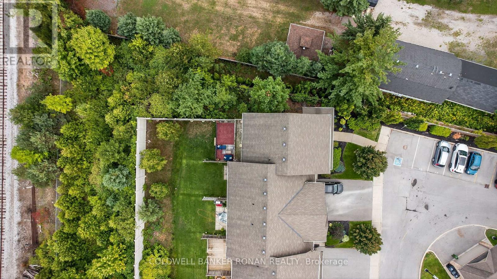 Photo 33 of 8 49 Ferndale Drive S, Barrie ON