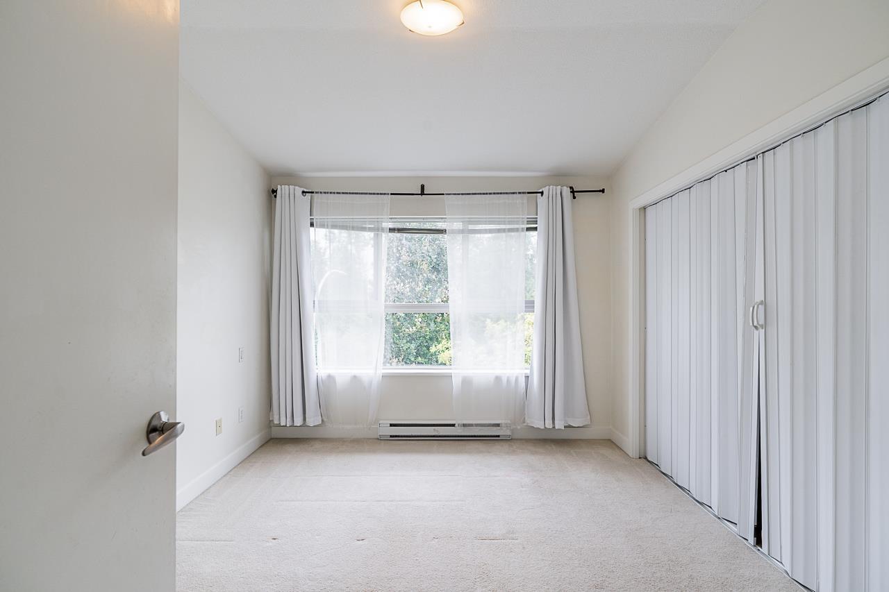 Photo 14 of 62 15353 100 Avenue, Surrey BC