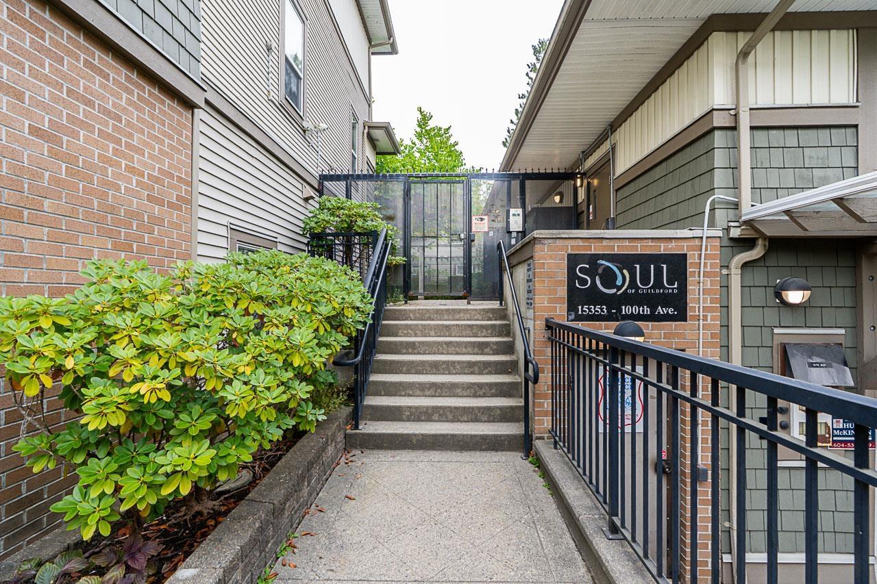 Photo 1 of 62 15353 100 Avenue, Surrey BC