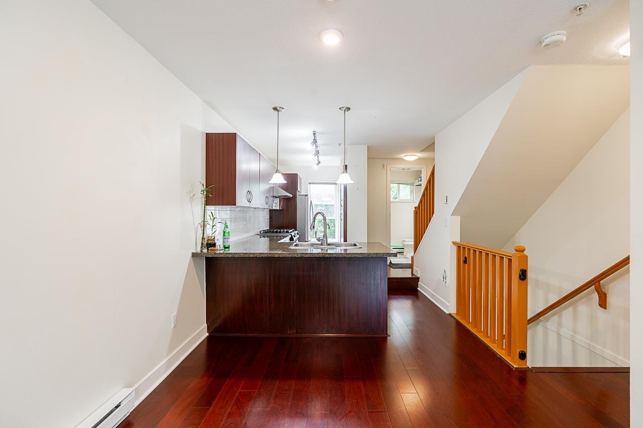 Photo 7 of 62 15353 100 Avenue, Surrey BC
