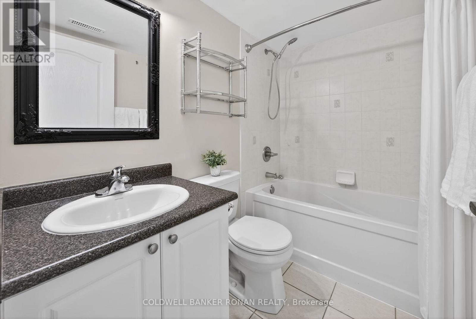 Photo 22 of 8 49 Ferndale Drive S, Barrie ON
