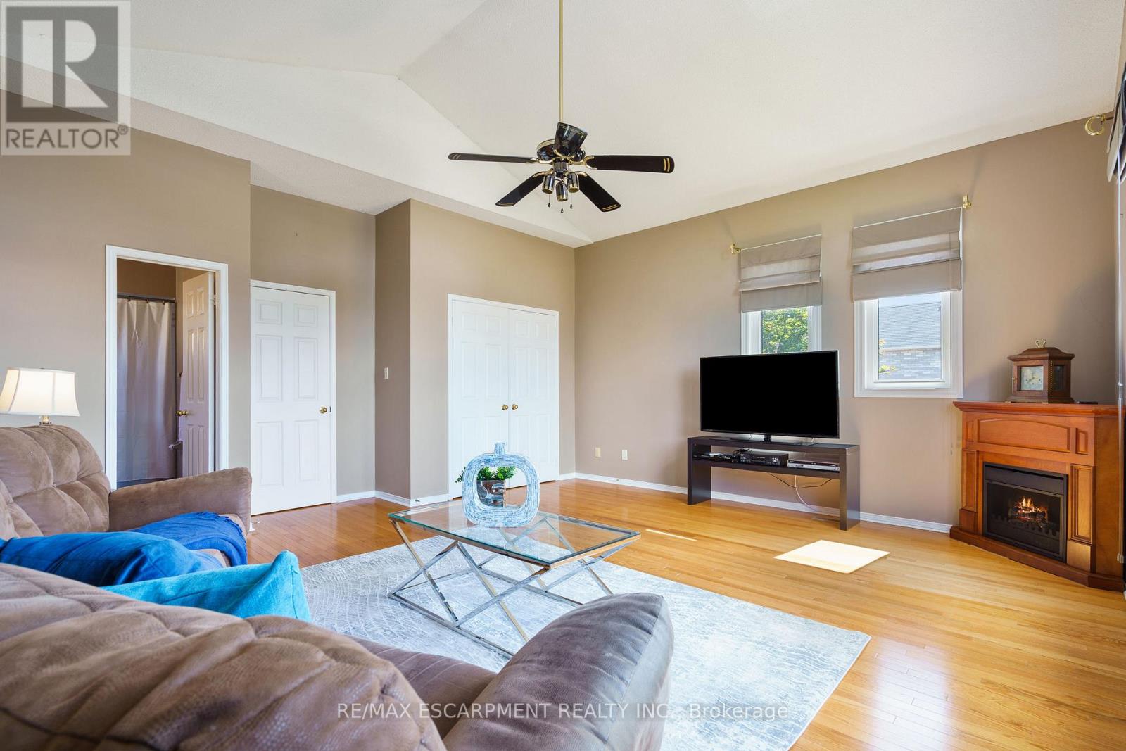 Photo 25 of 6451 Alderwood Trail, Mississauga ON