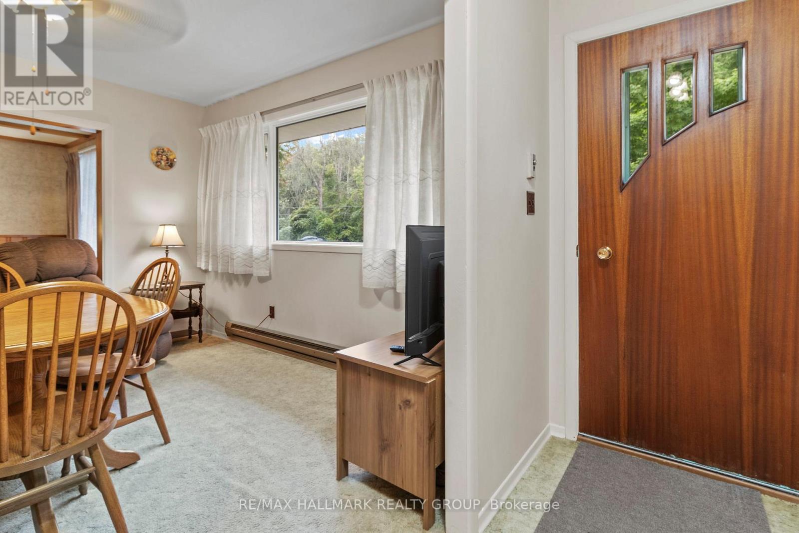 Photo 10 of 5542 Algonquin Road, Augusta ON