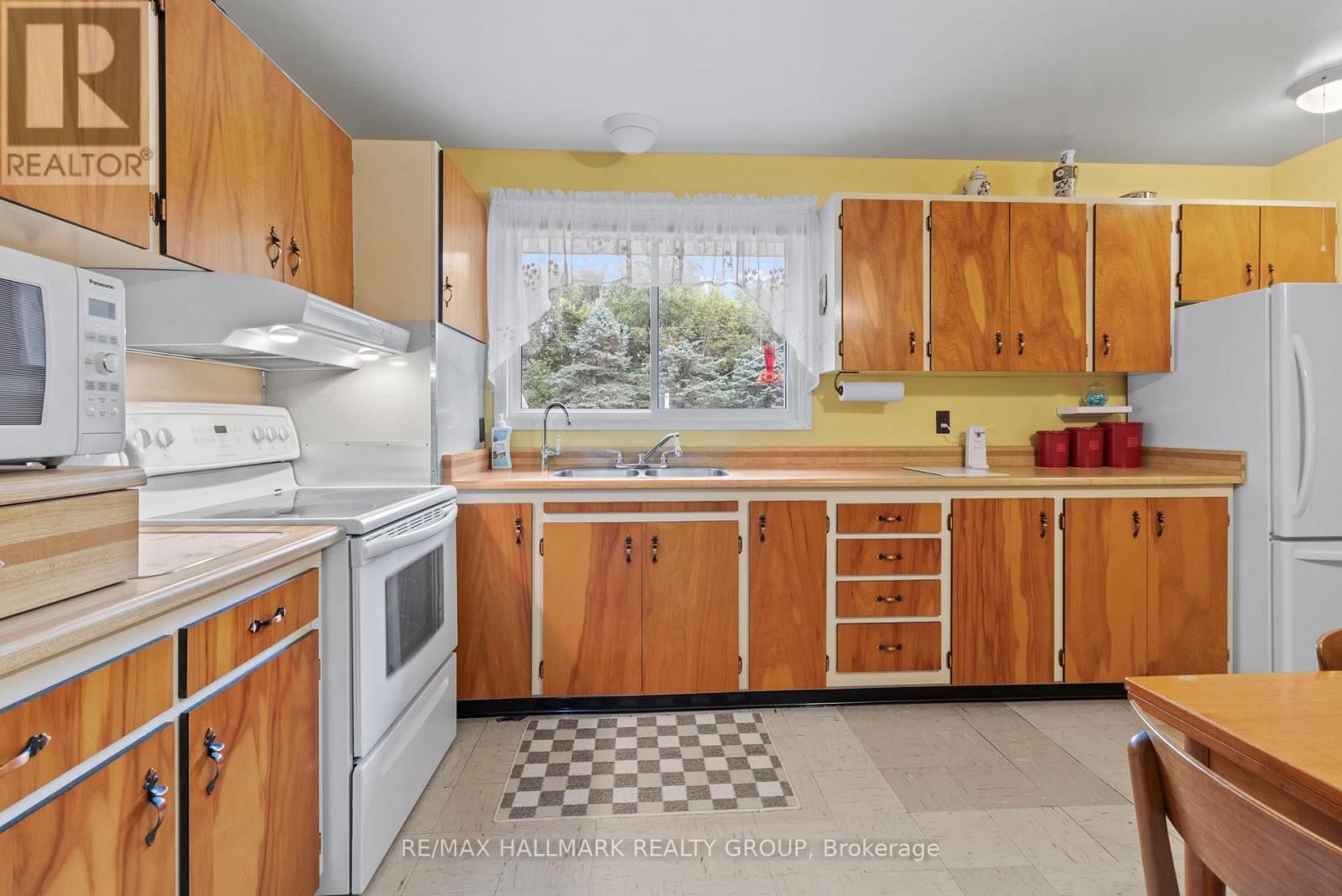 Photo 20 of 5542 Algonquin Road, Augusta ON