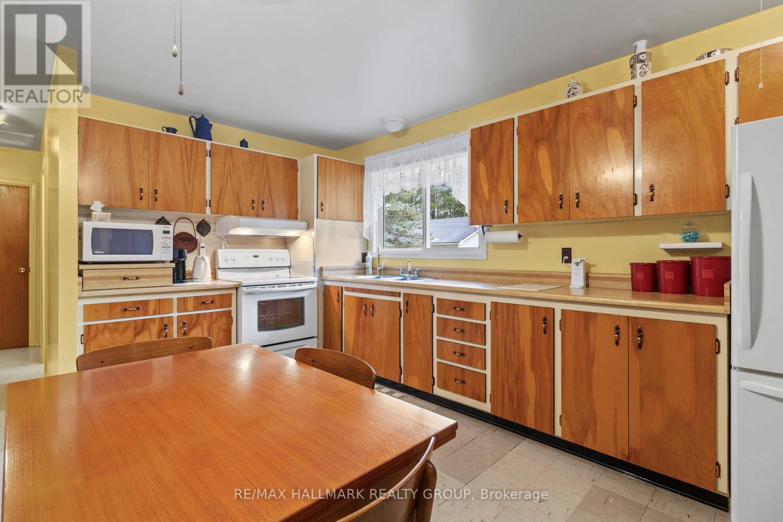Photo 24 of 5542 Algonquin Road, Augusta ON