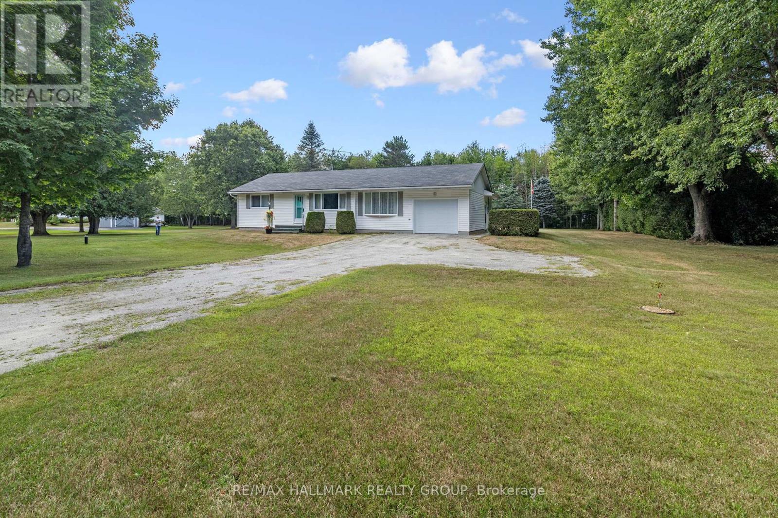Photo 7 of 5542 Algonquin Road, Augusta ON