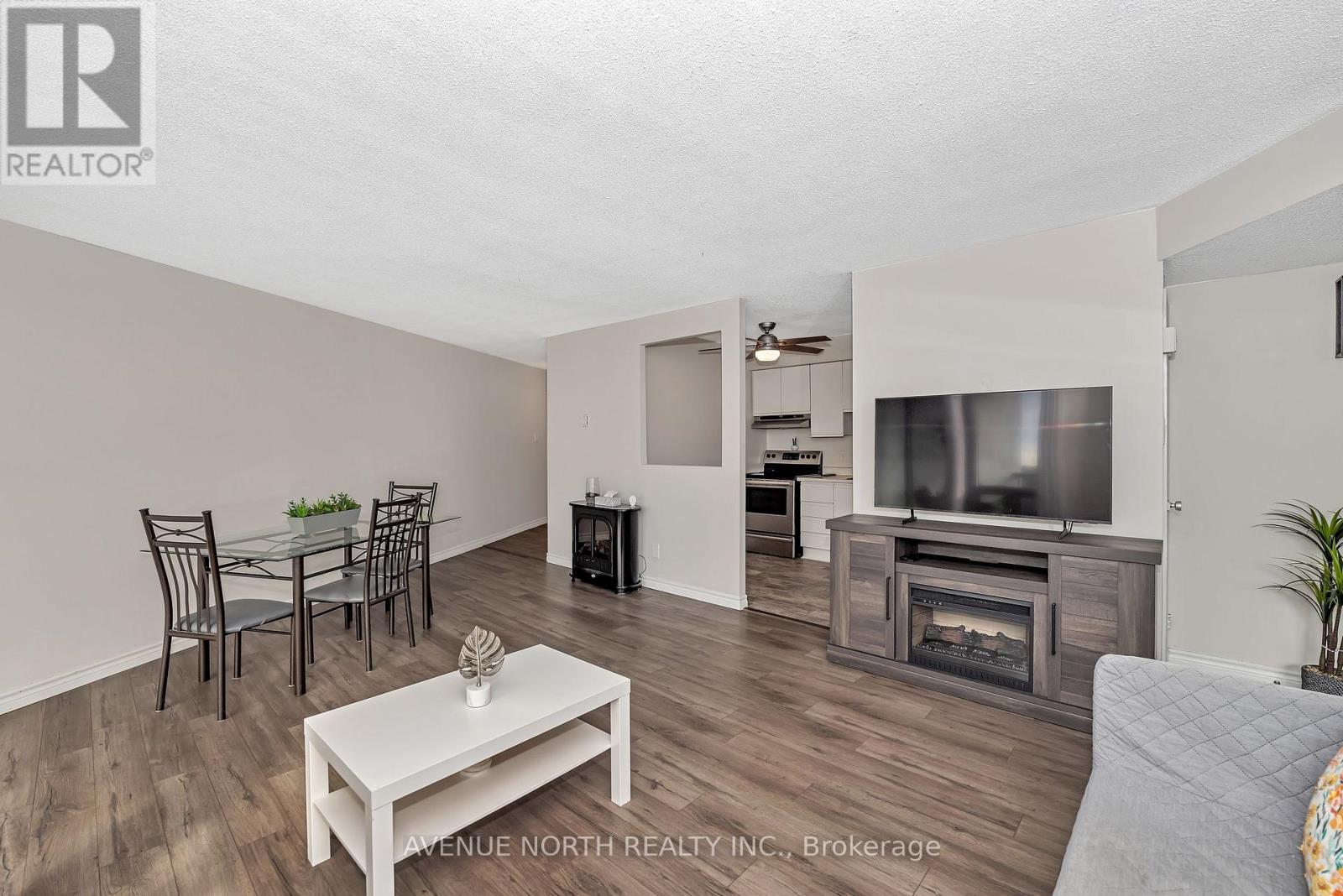 Photo 9 of 808 1380 Prince Of Wales Drive, Ottawa ON