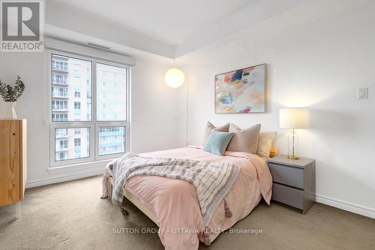 Photo 14 of 1303 70 Landry Street, Ottawa ON