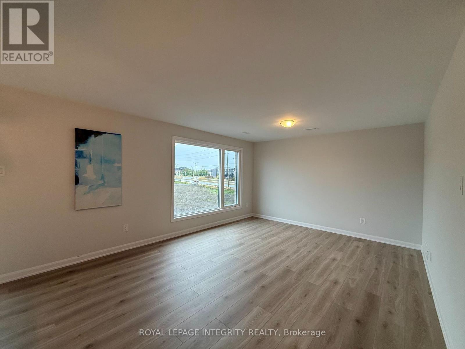 Photo 10 of 727 Arcadian Private, Ottawa ON