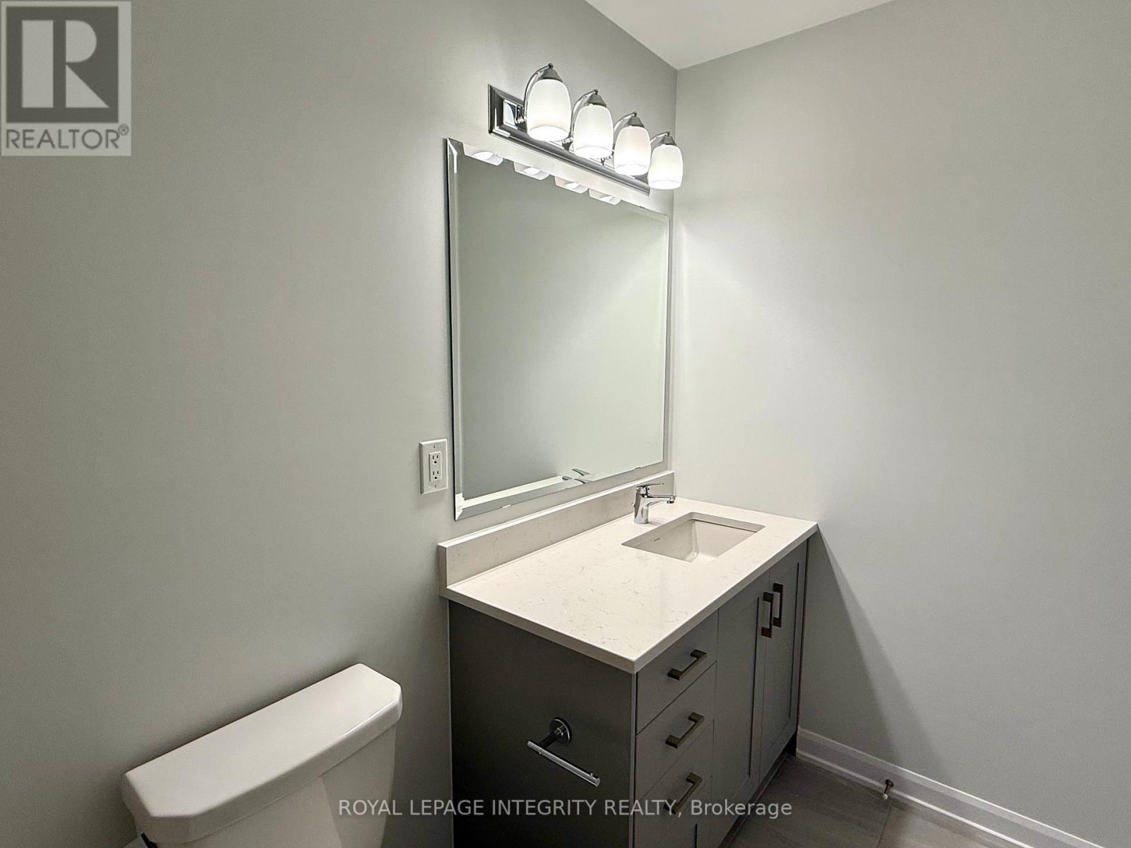 Photo 17 of 727 Arcadian Private, Ottawa ON