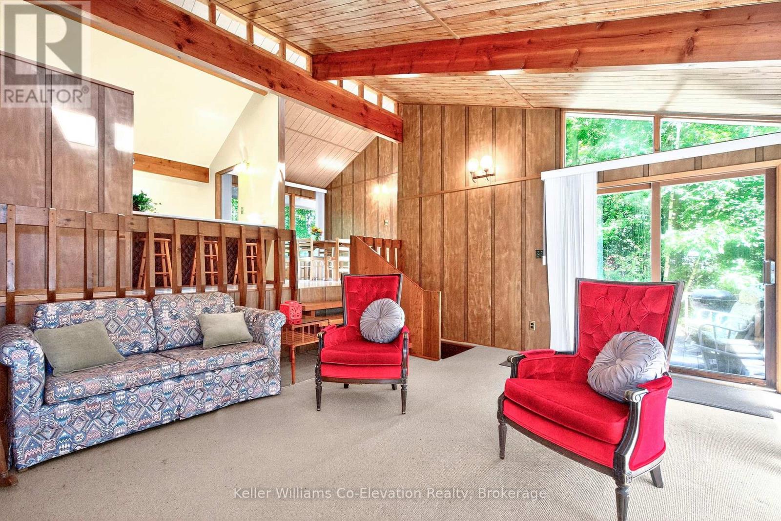 Photo 13 of 35 Crooked Creek Crescent, Tiny ON