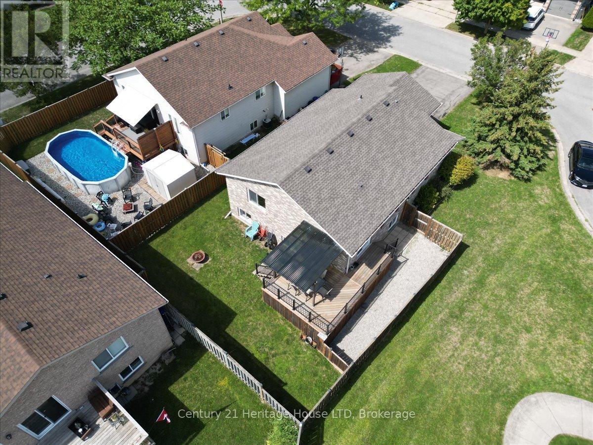 Photo 14 of 125 Gretel Place, Welland ON