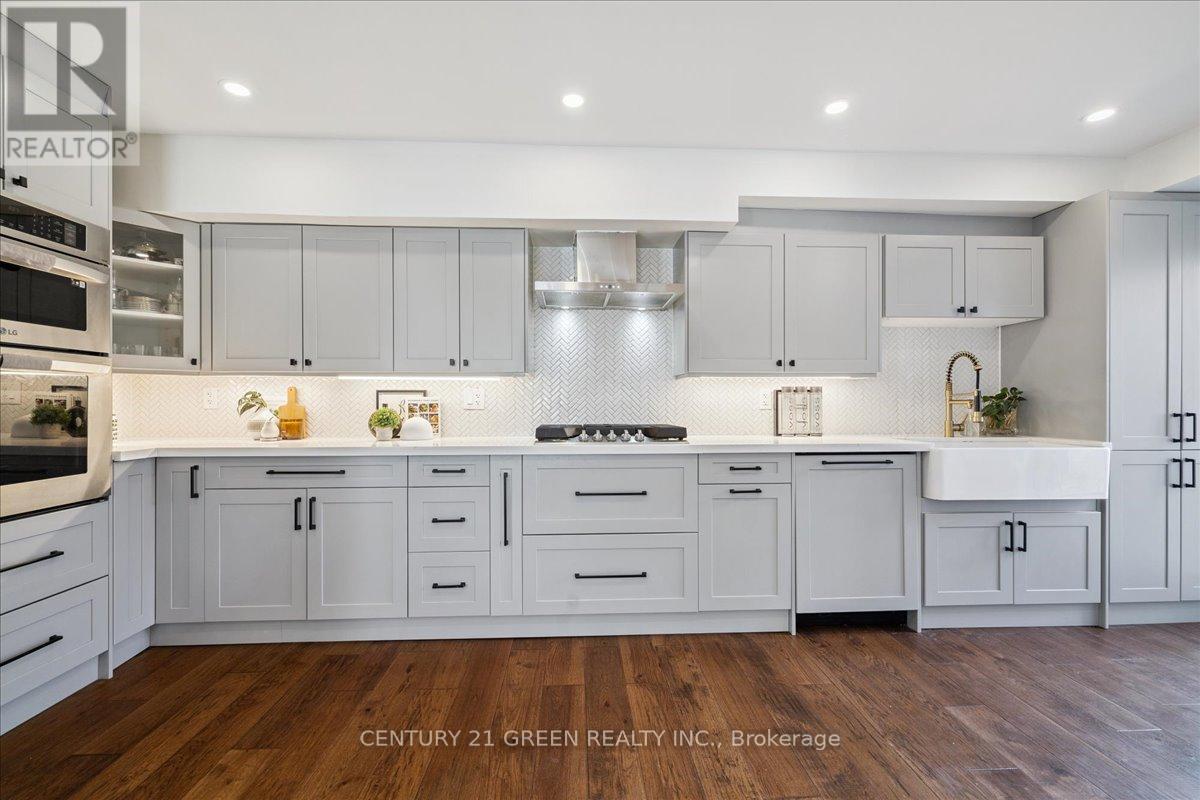 Photo 11 of 223 Odonoghue Avenue, Oakville ON