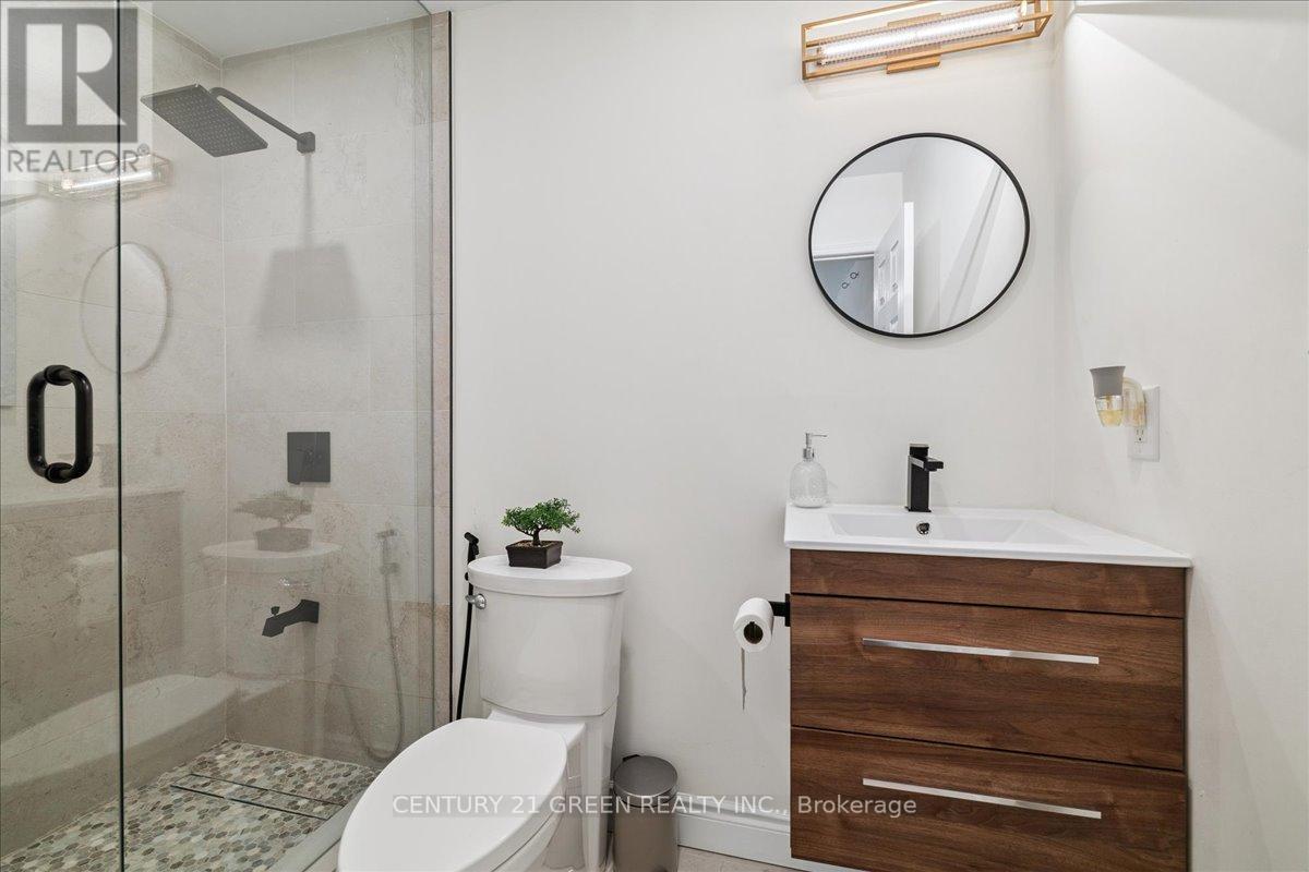Photo 27 of 223 Odonoghue Avenue, Oakville ON