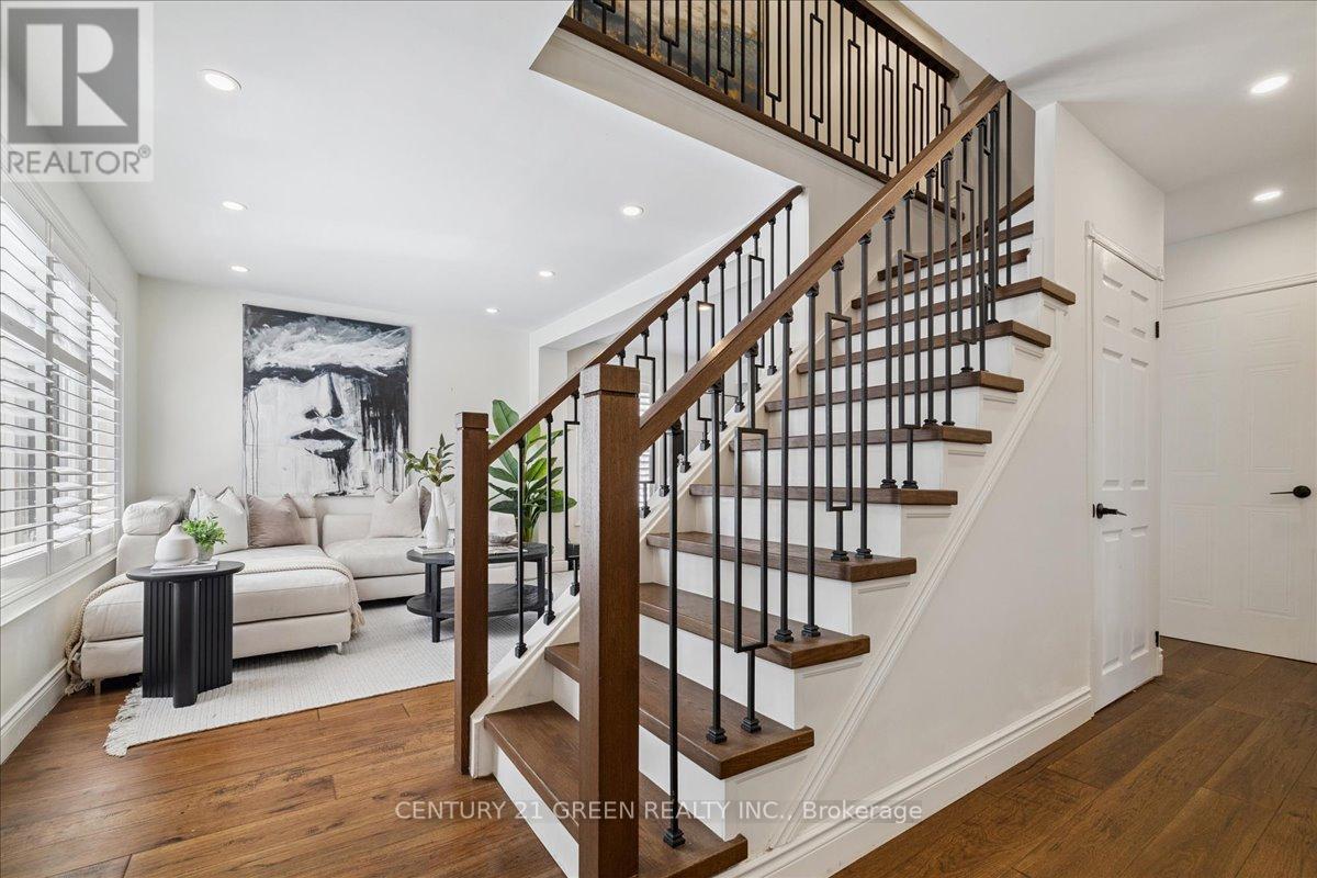 Photo 6 of 223 Odonoghue Avenue, Oakville ON