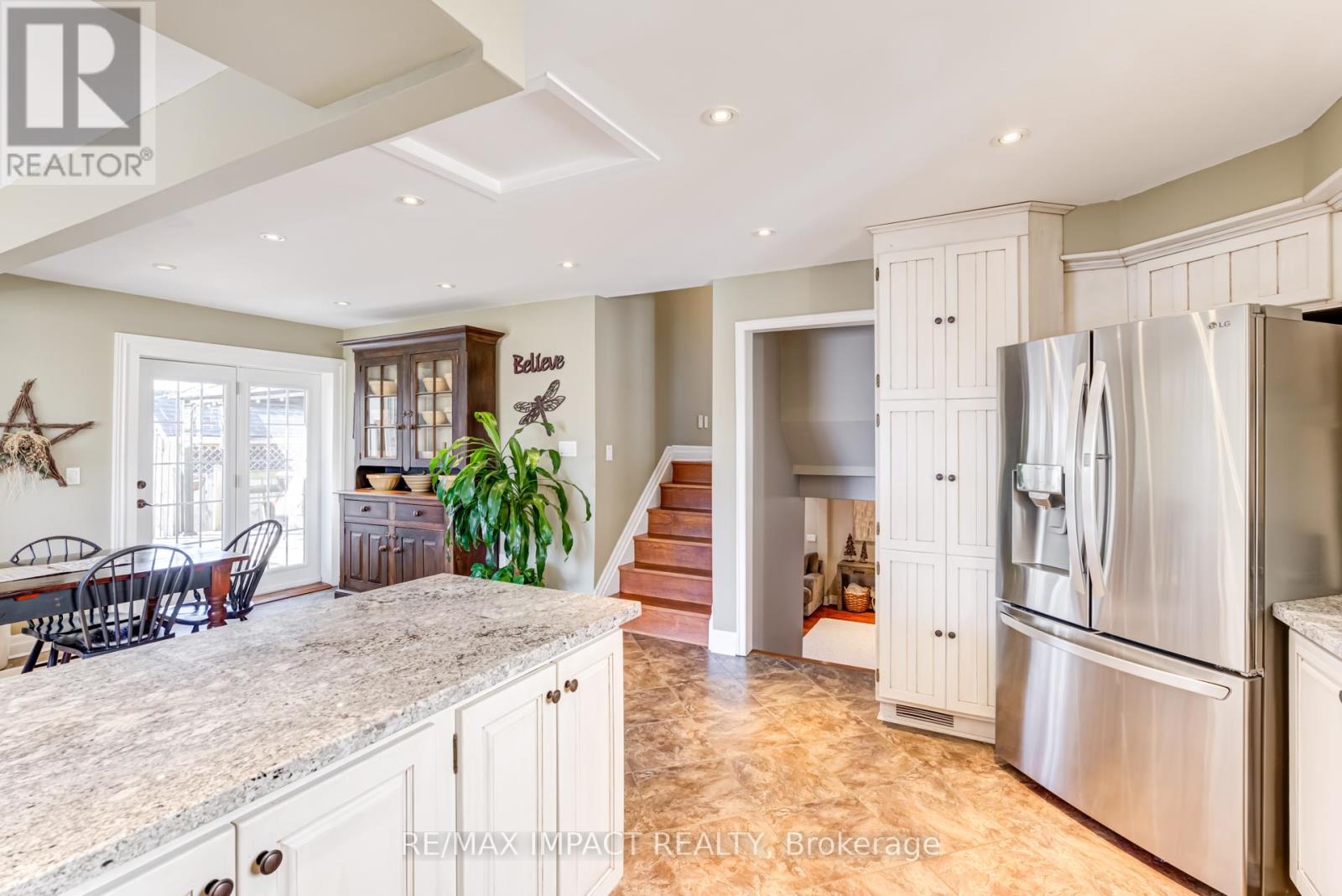 Photo 14 of 21 Propp Drive, Kawartha Lakes ON
