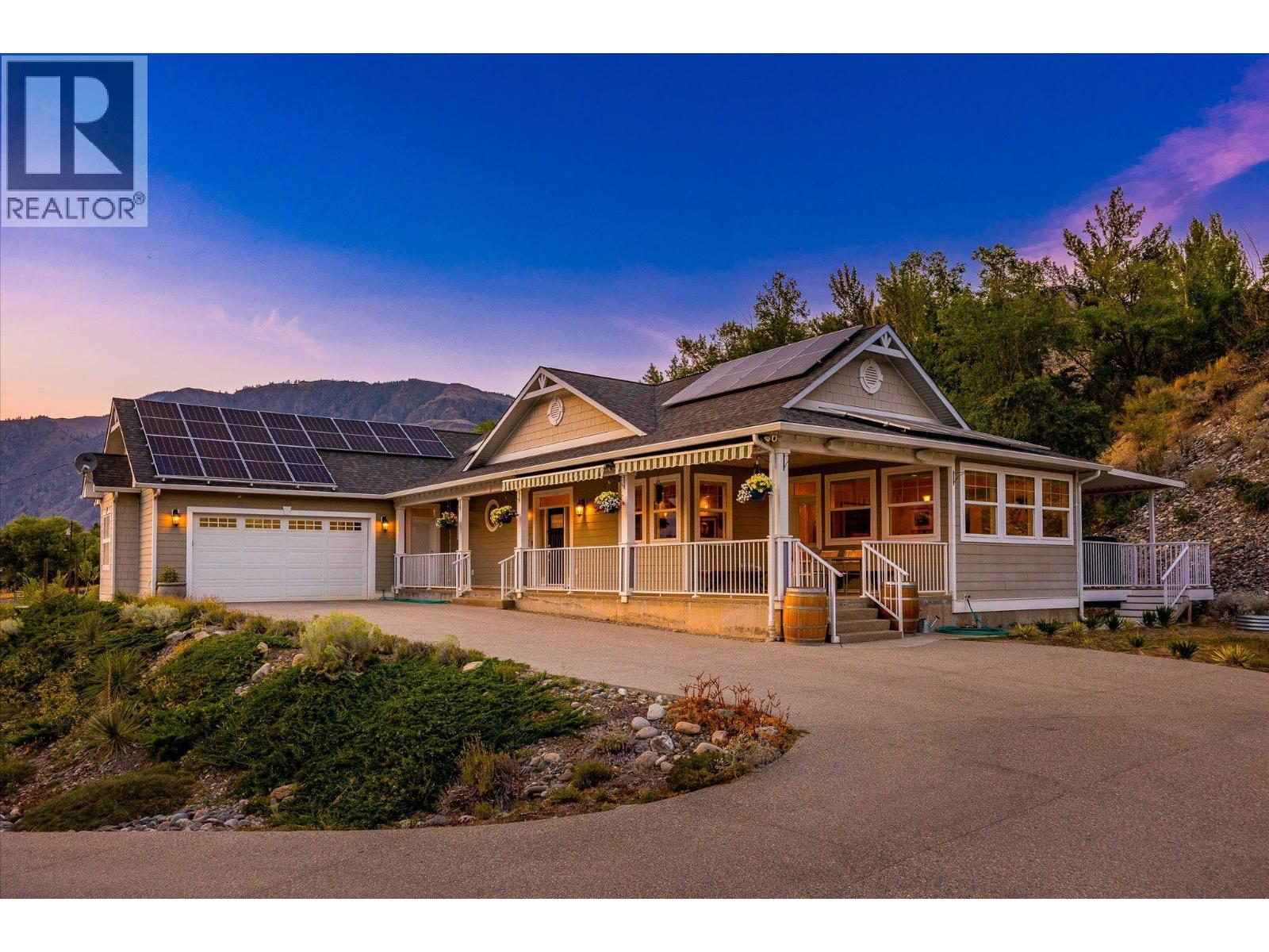 Photo 3 of 802 Coulthard Road, Cawston BC