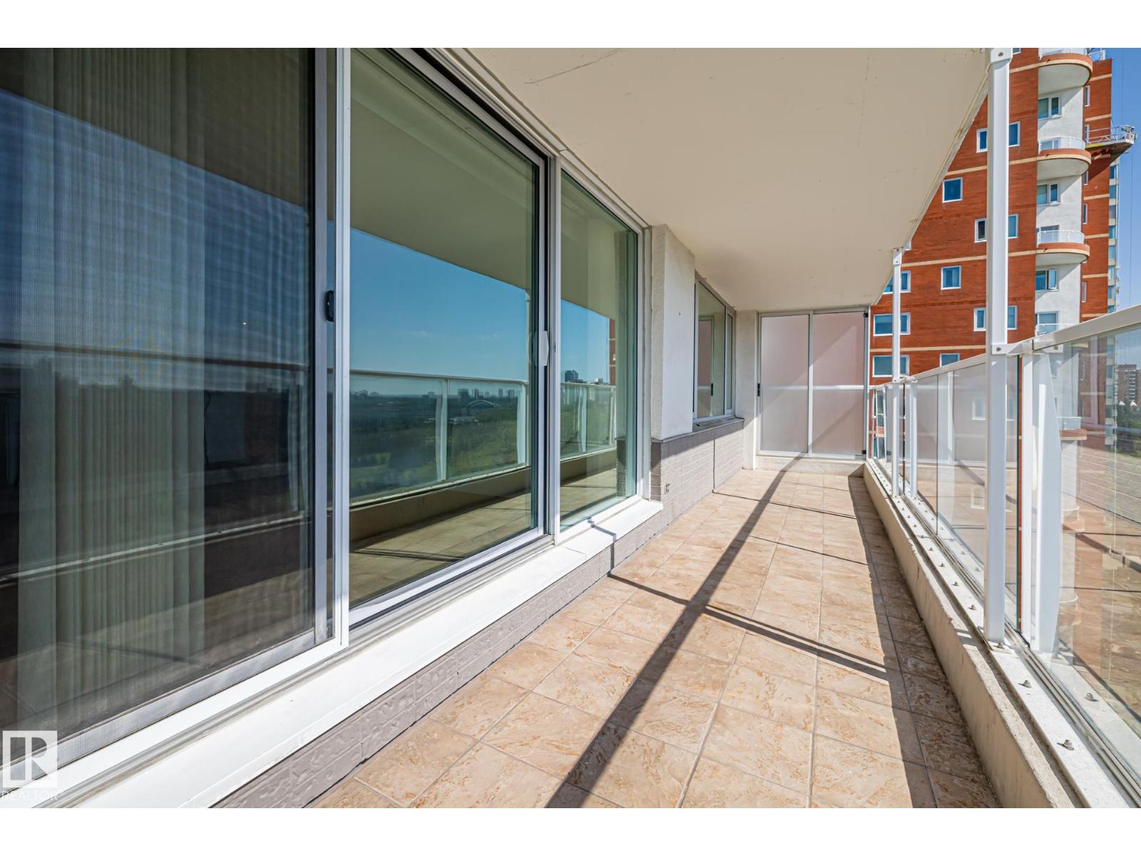 Photo 17 of 802 11920 100 Av Nw, Edmonton AB