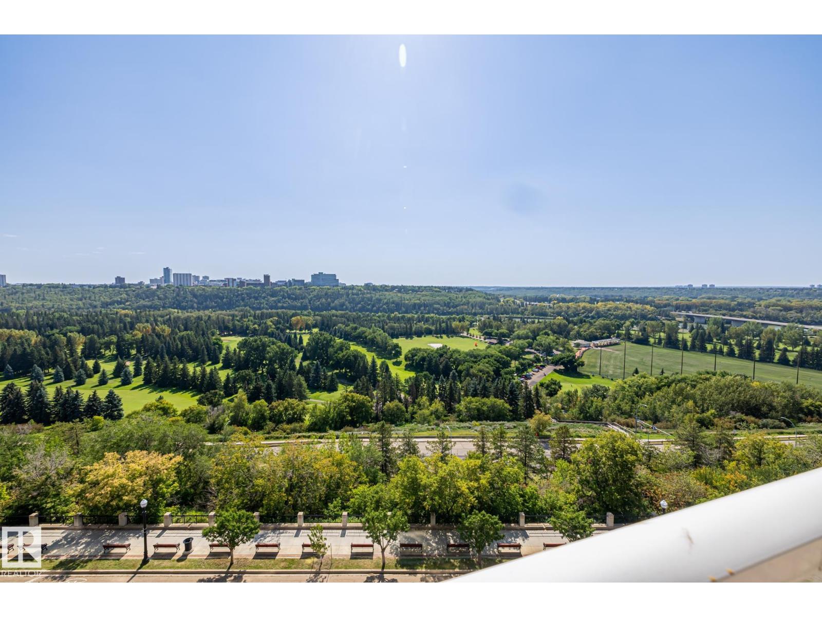 Photo 20 of 802 11920 100 Av Nw, Edmonton AB