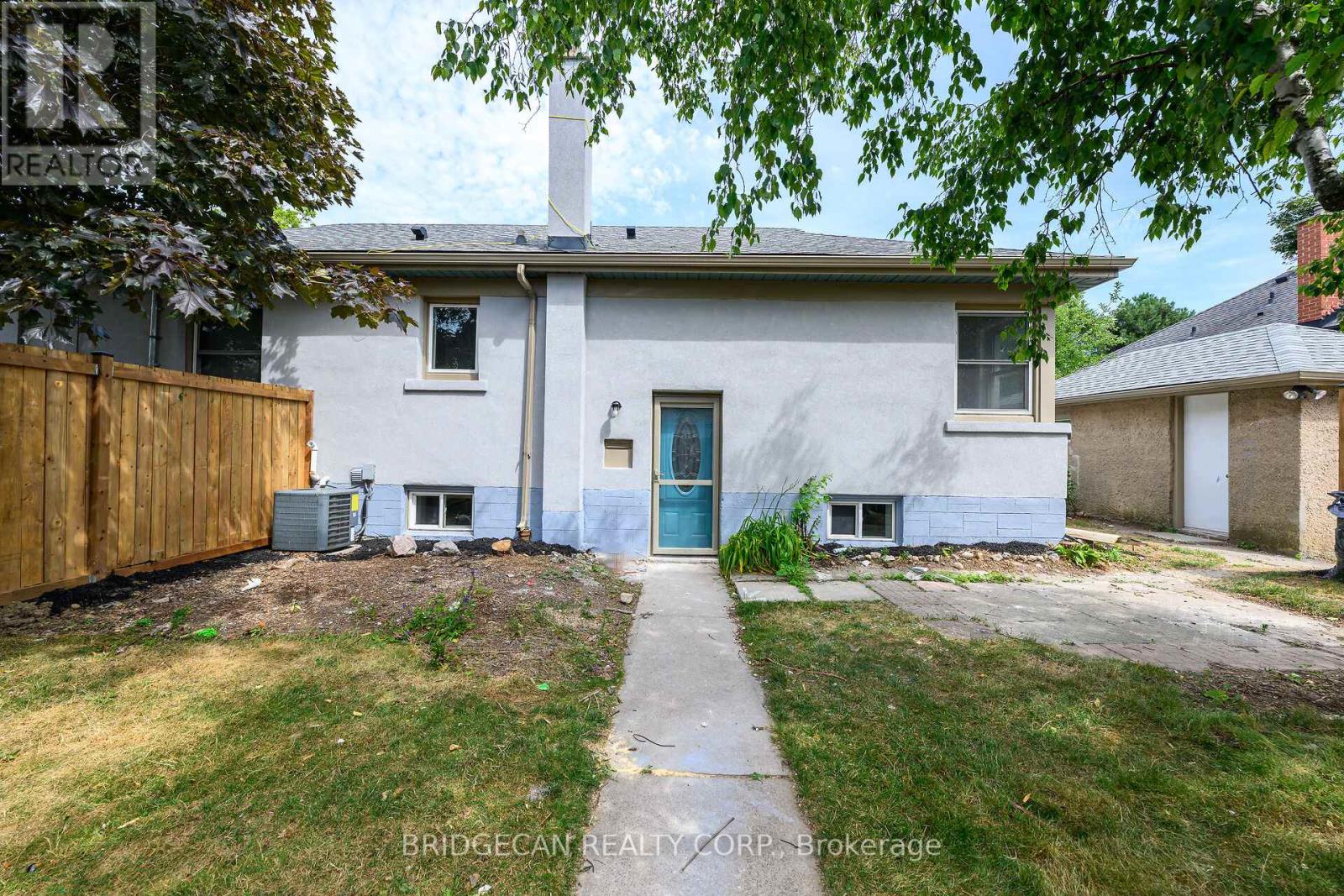 Photo 37 of 258 Brucedale Avenue E, Hamilton ON