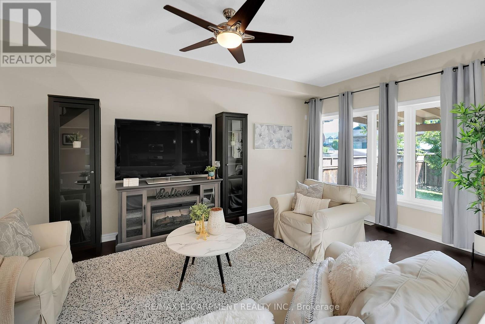 Photo 12 of 4896 Allan Court, Lincoln ON