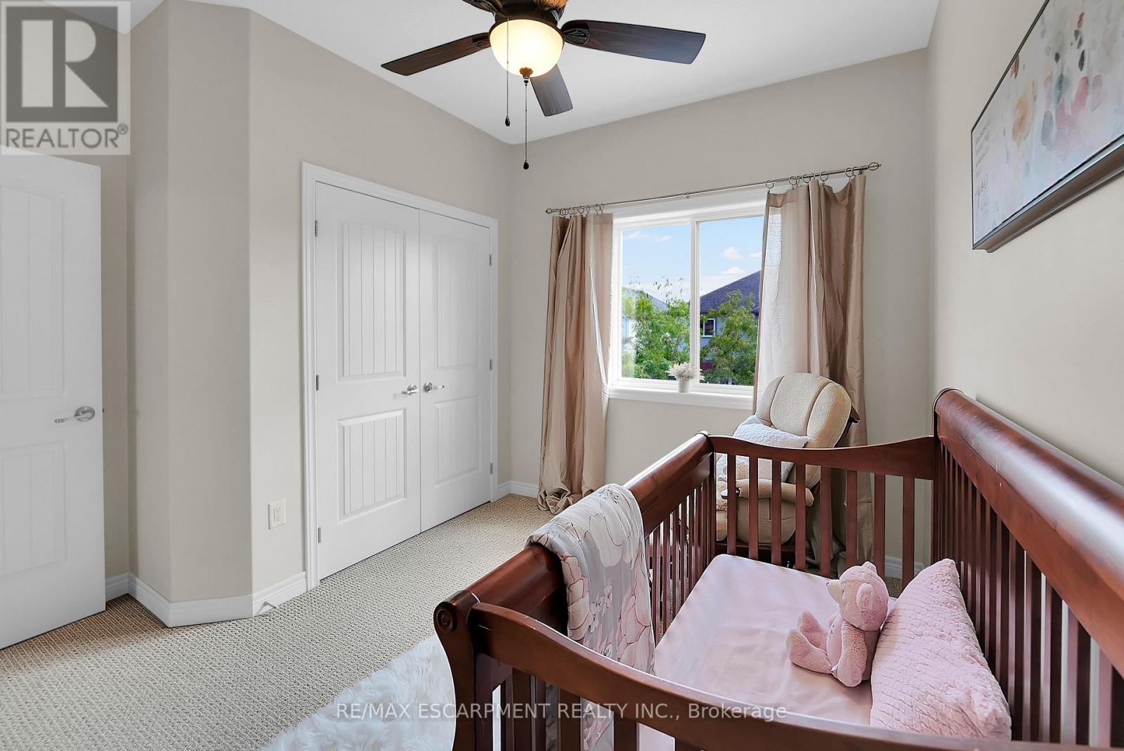 Photo 23 of 4896 Allan Court, Lincoln ON