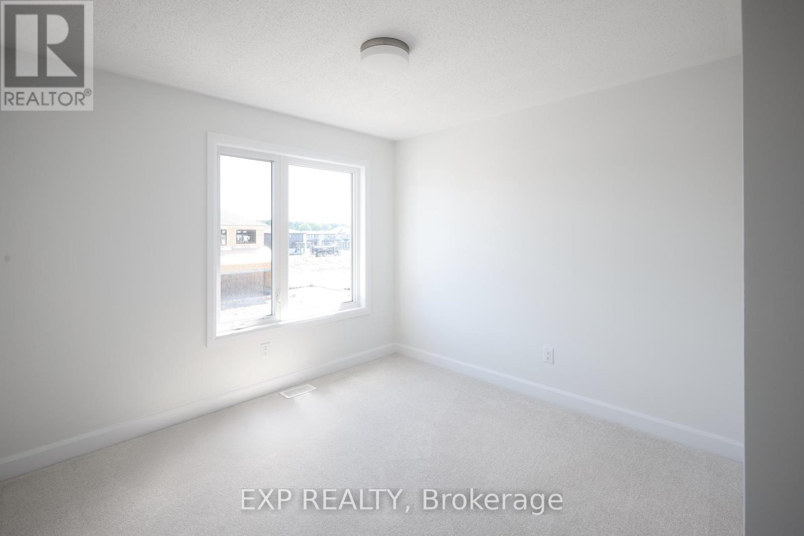 Photo 24 of 509 Roundhouse Crescent, Ottawa ON
