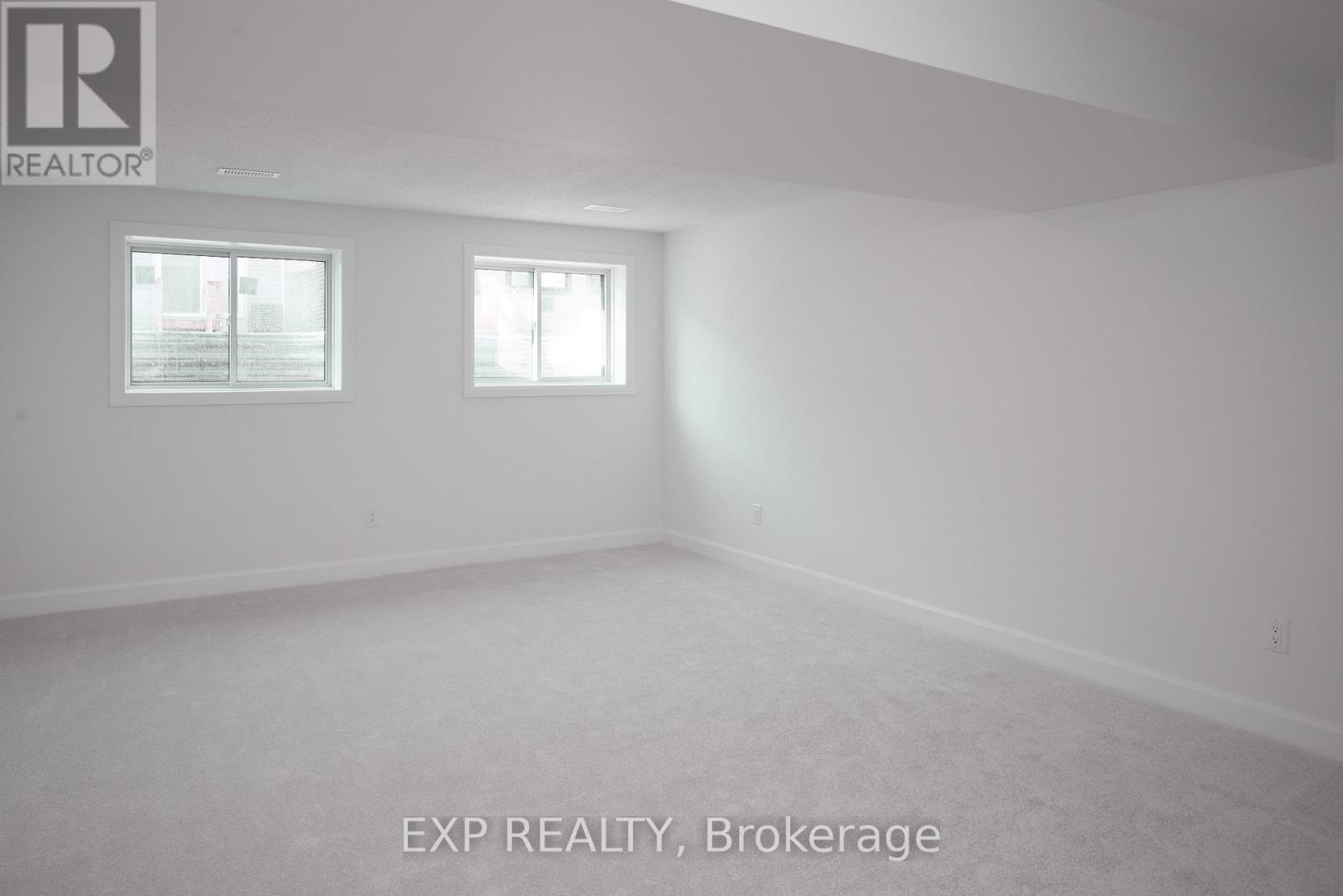 Photo 25 of 509 Roundhouse Crescent, Ottawa ON