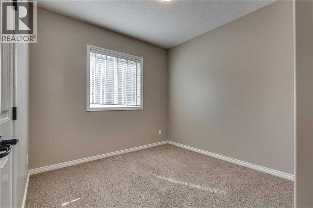Photo 20 of 109 Churchill Place, Blackfalds AB