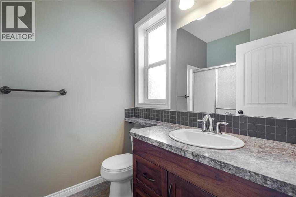 Photo 17 of 109 Churchill Place, Blackfalds AB