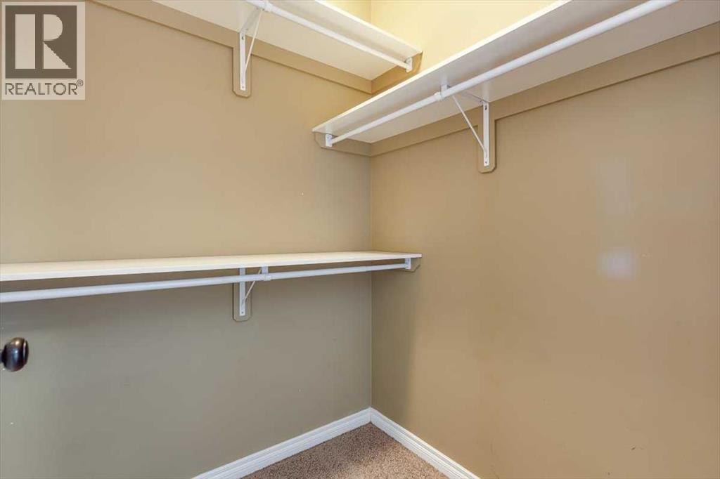 Photo 18 of 109 Churchill Place, Blackfalds AB