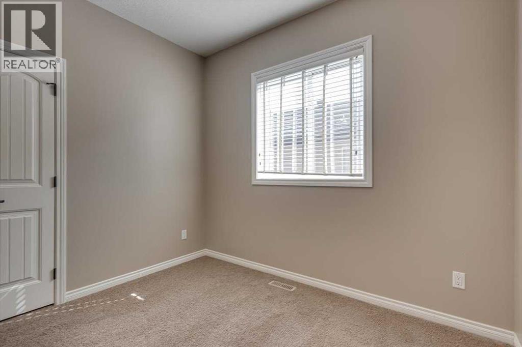 Photo 21 of 109 Churchill Place, Blackfalds AB