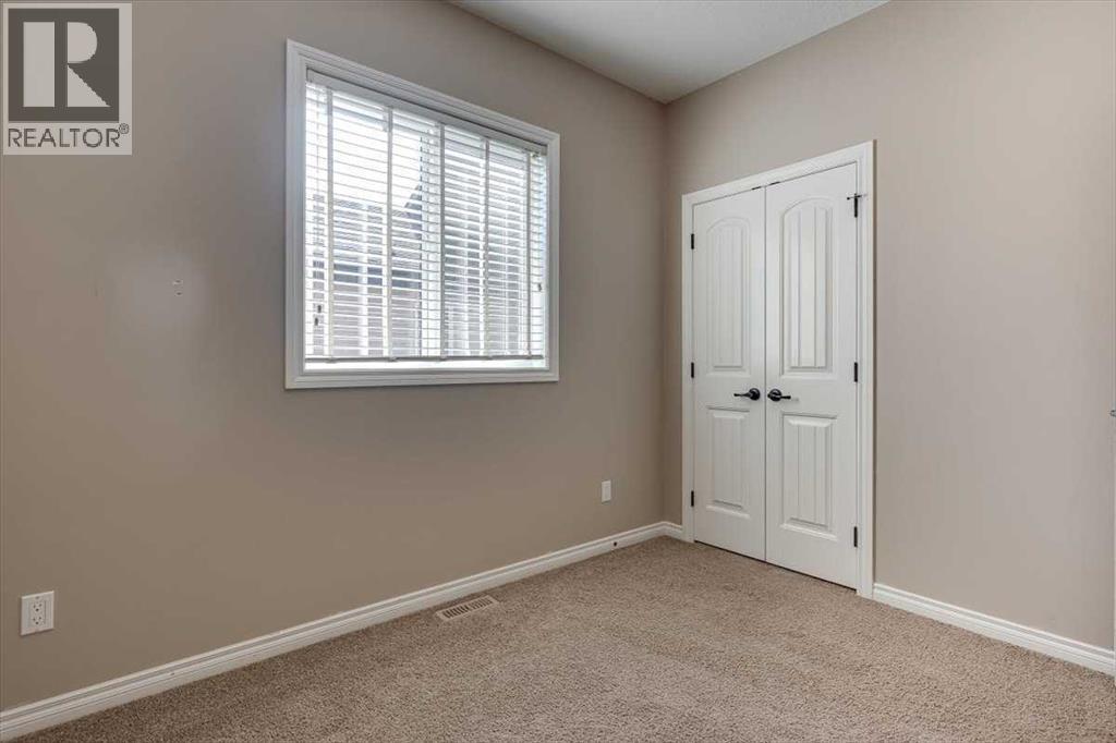 Photo 25 of 109 Churchill Place, Blackfalds AB