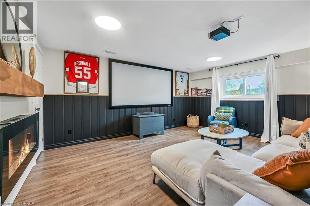 Photo 23 of 21 Burdock Boulevard, Brantford ON