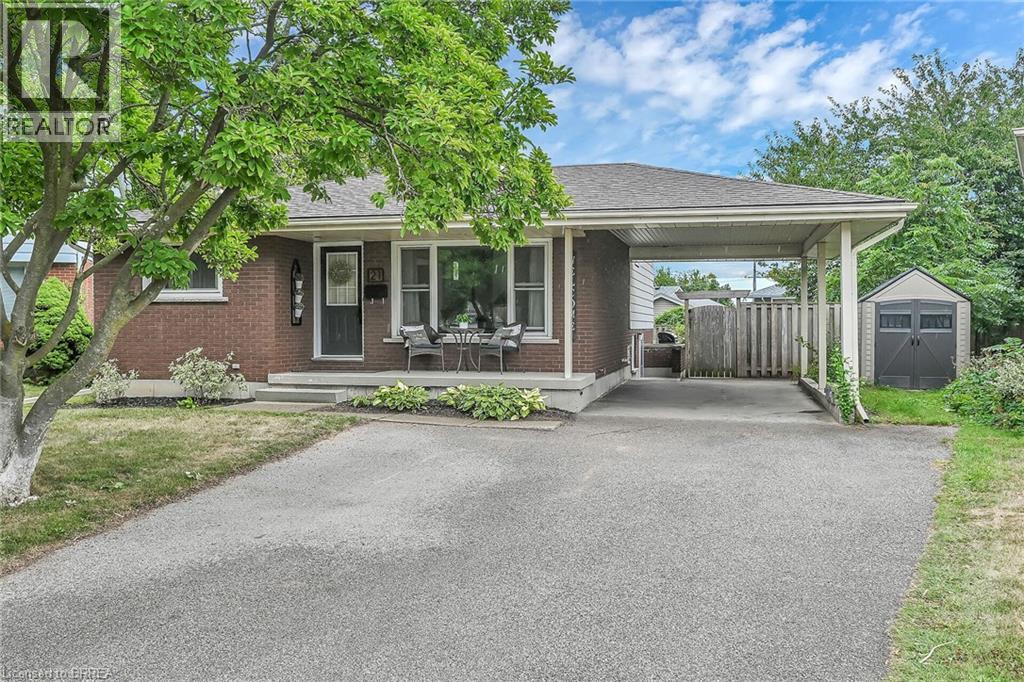 Photo 1 of 21 Burdock Boulevard, Brantford ON