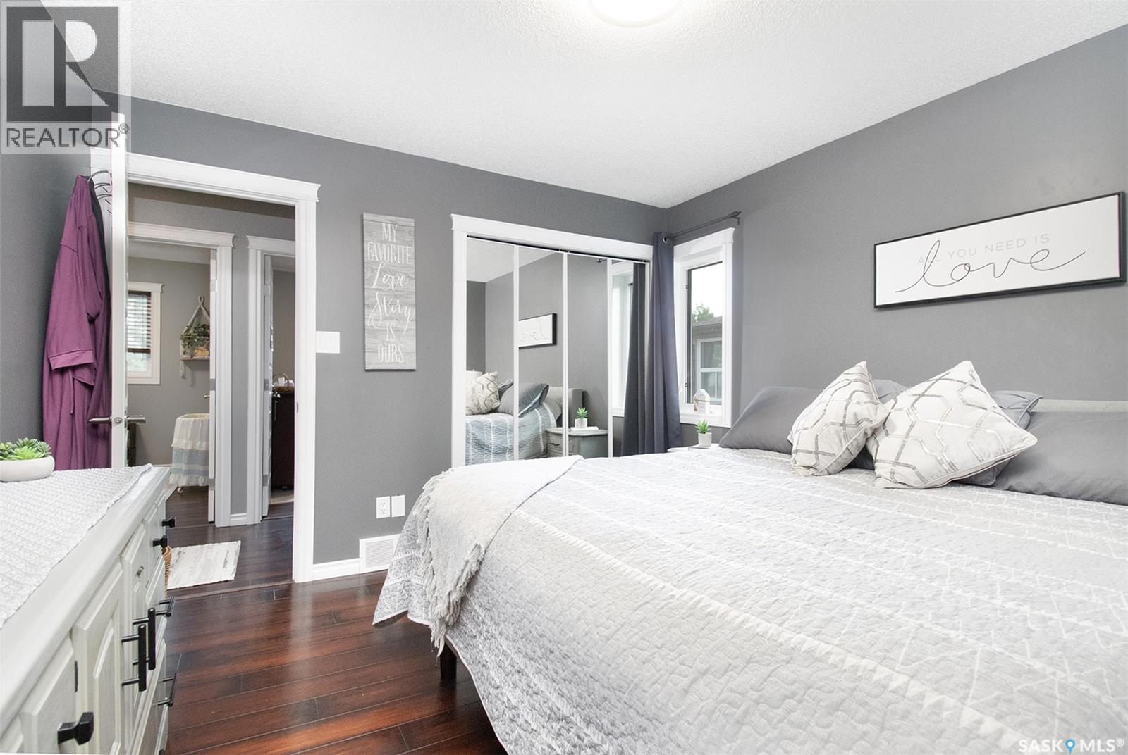 Photo 15 of 607 Railway Street, Balgonie SK