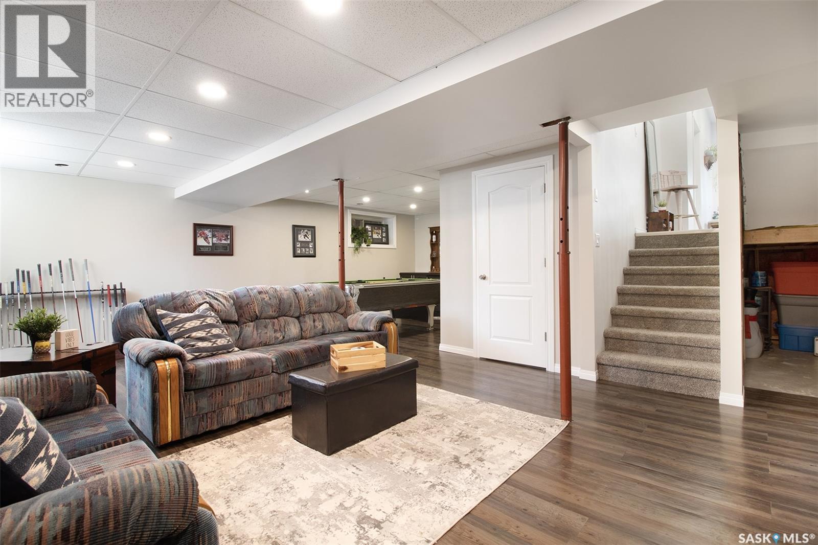 Photo 27 of 607 Railway Street, Balgonie SK