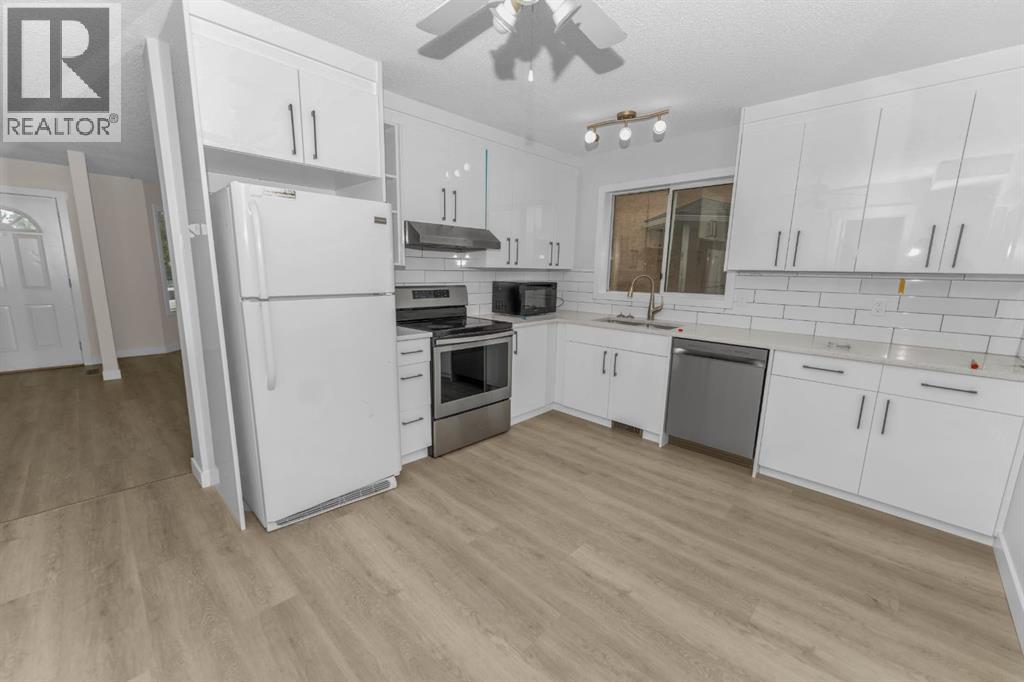 Photo 9 of 120 Martinview Close Ne, Calgary AB