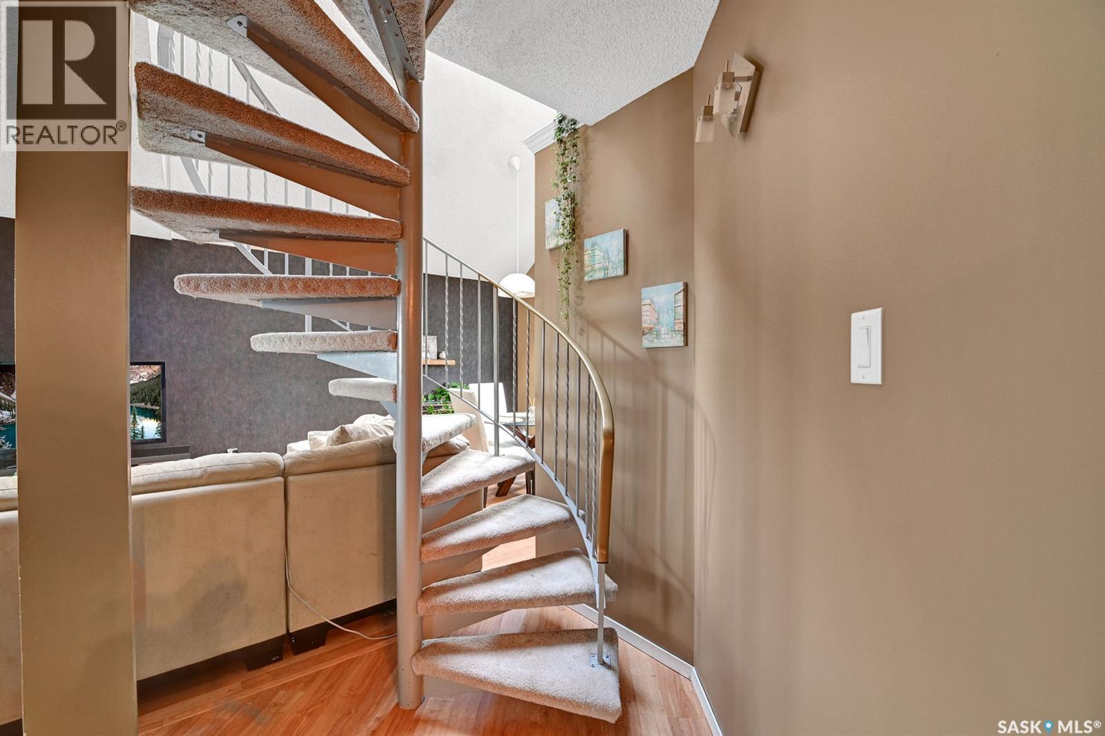 Photo 8 of 5 G Neill Place, Regina SK