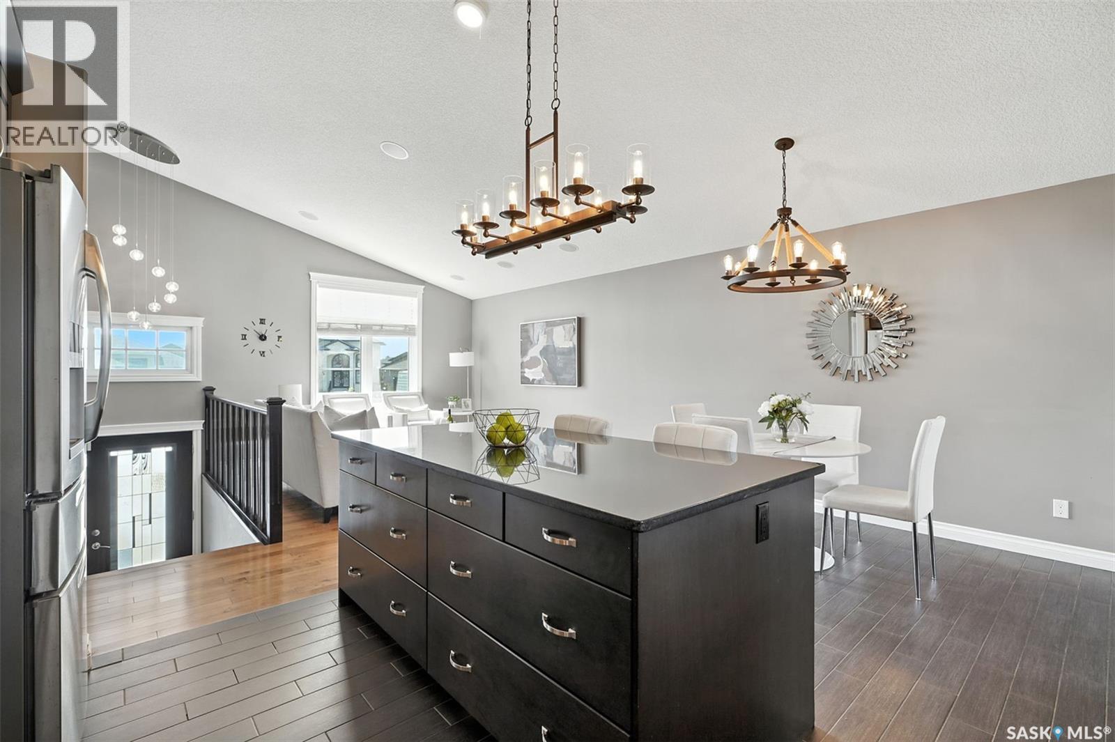 Single Family House Bi-level for Sale in  Roy TERRACE Saskatoon 