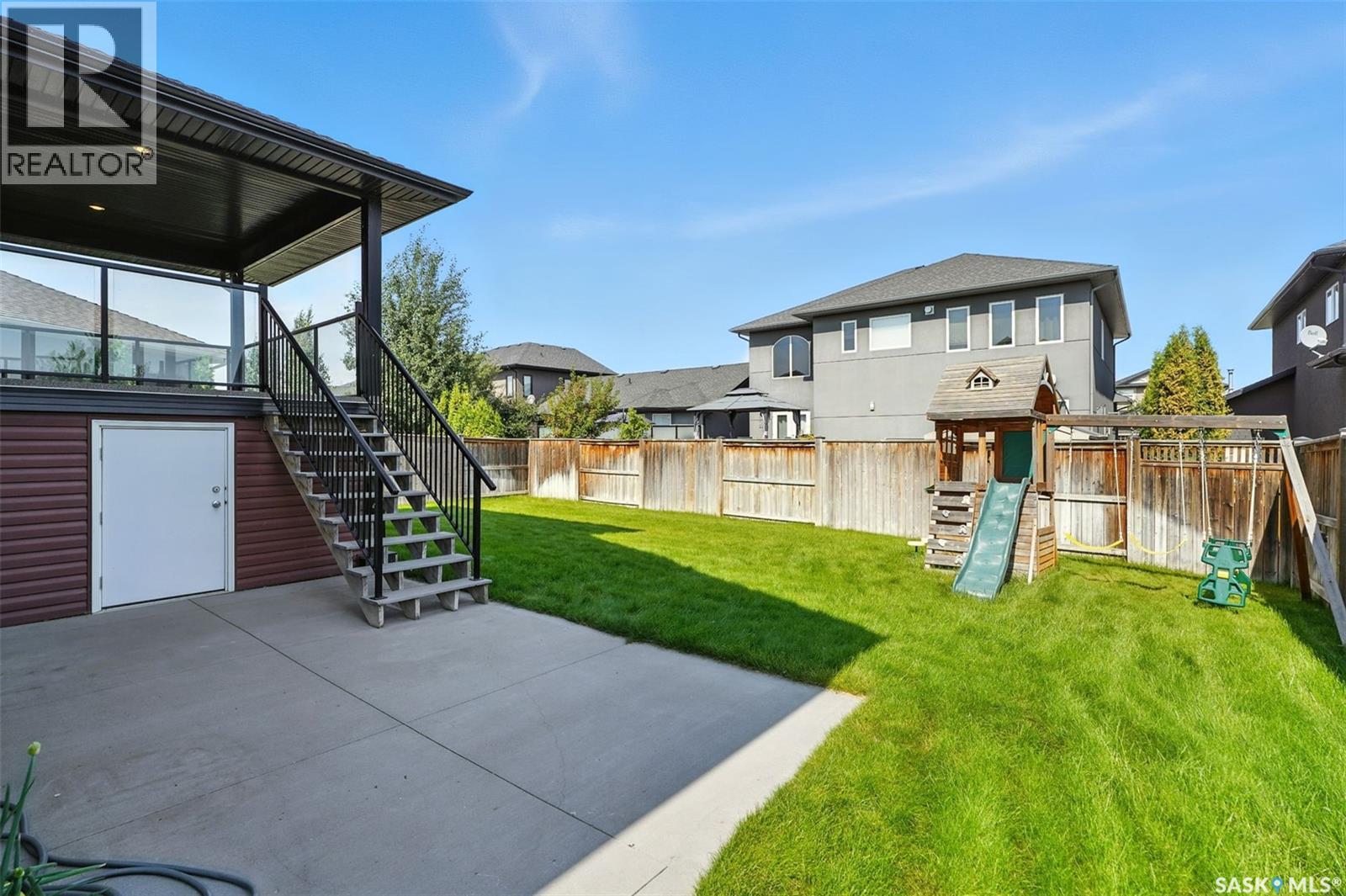 Single Family House Bi-level for Sale in  Roy TERRACE Saskatoon 