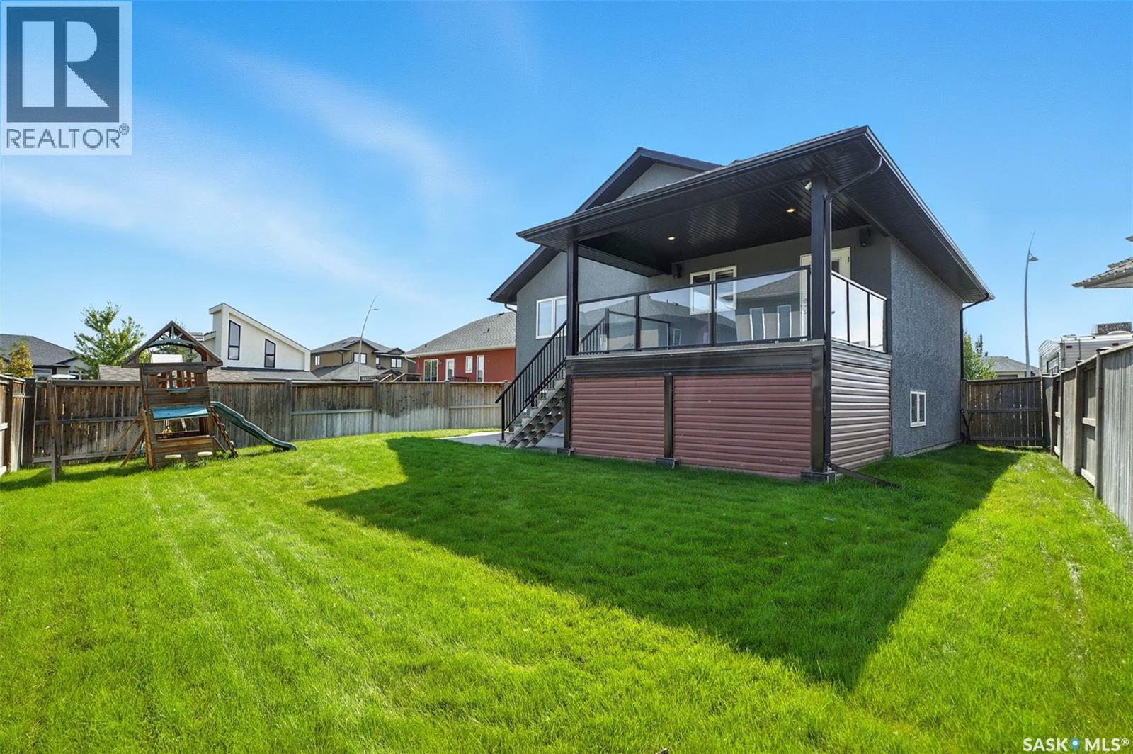 Single Family House Bi-level for Sale in  Roy TERRACE Saskatoon 