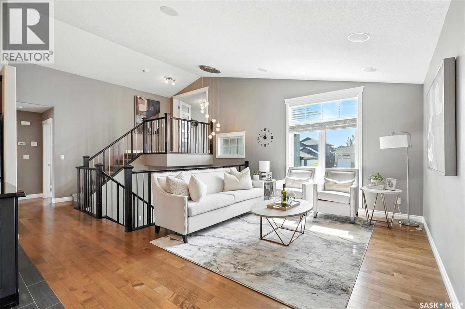 Single Family House Bi-level for Sale in  Roy TERRACE Saskatoon 