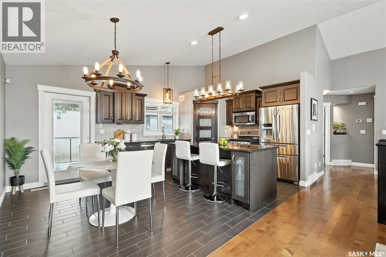 Single Family House Bi-level for Sale in  Roy TERRACE Saskatoon 
