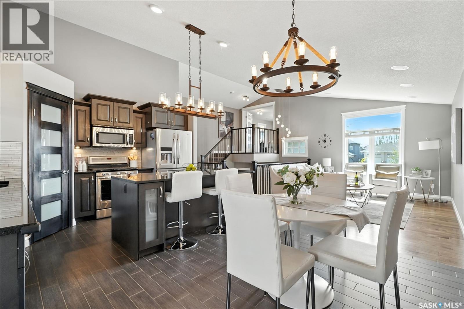 Single Family House Bi-level for Sale in  Roy TERRACE Saskatoon 